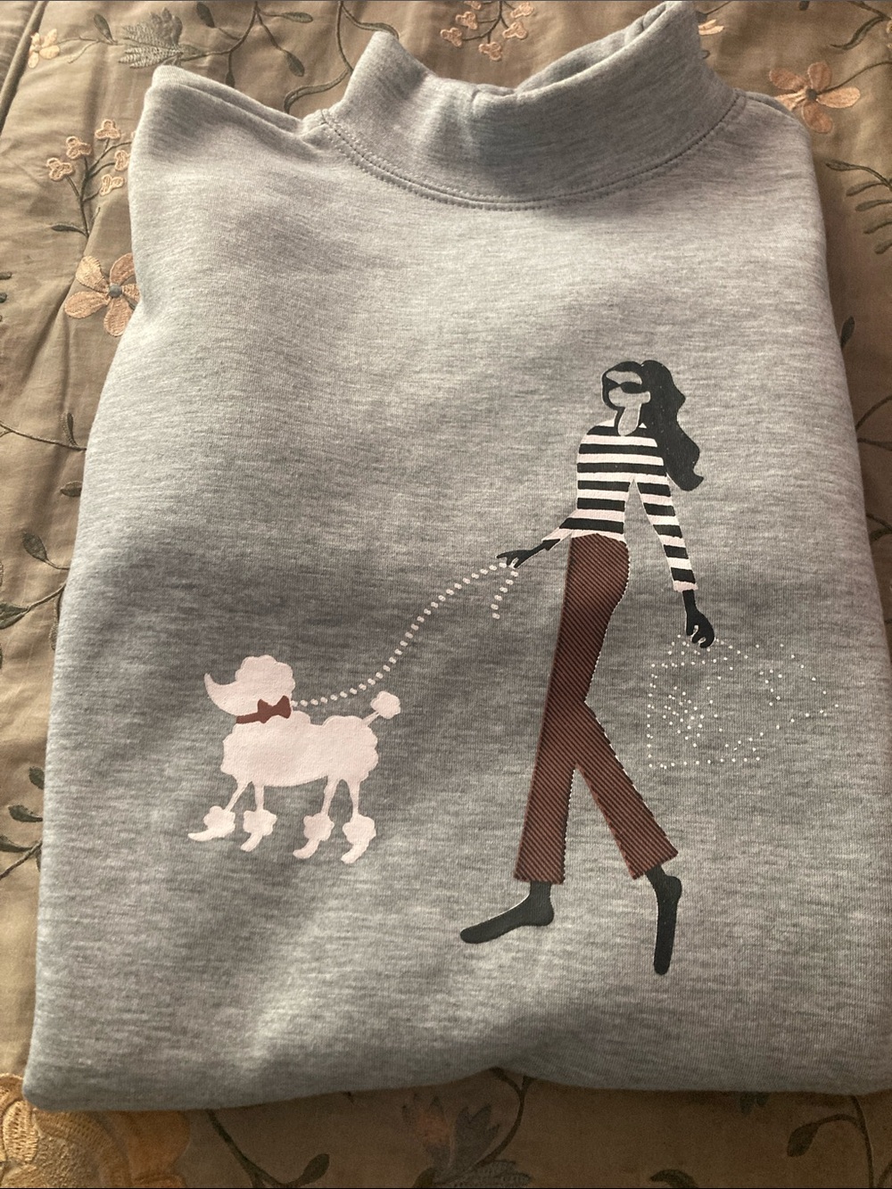 Gray Crewneck Sweater with Illustrated Woman and Poodle